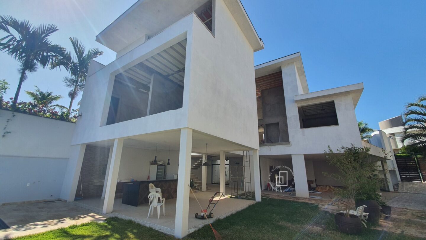 Residência com vão livre de 11 m